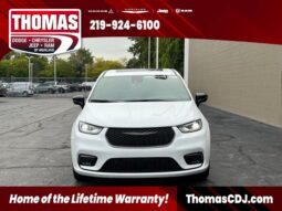 
 Chrysler Pacifica full									