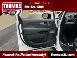 
 Chrysler Pacifica full									