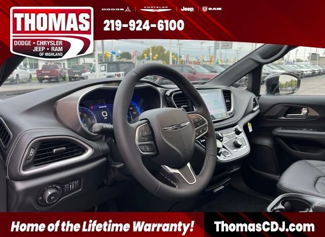 
 Chrysler Pacifica full									