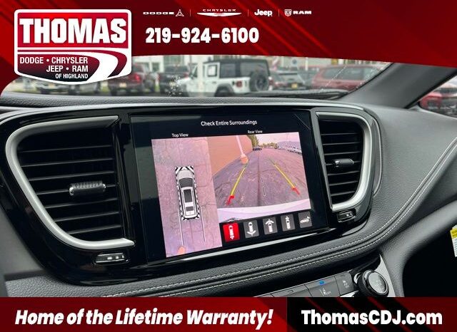 
 Chrysler Pacifica full									