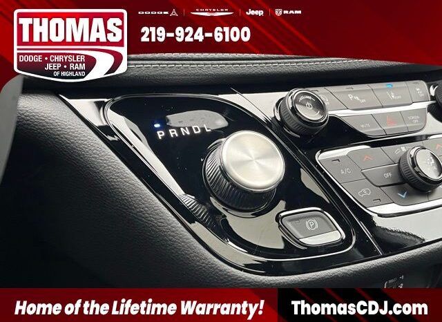 
 Chrysler Pacifica full									