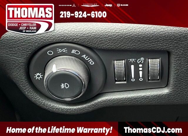 
 Chrysler Pacifica full									