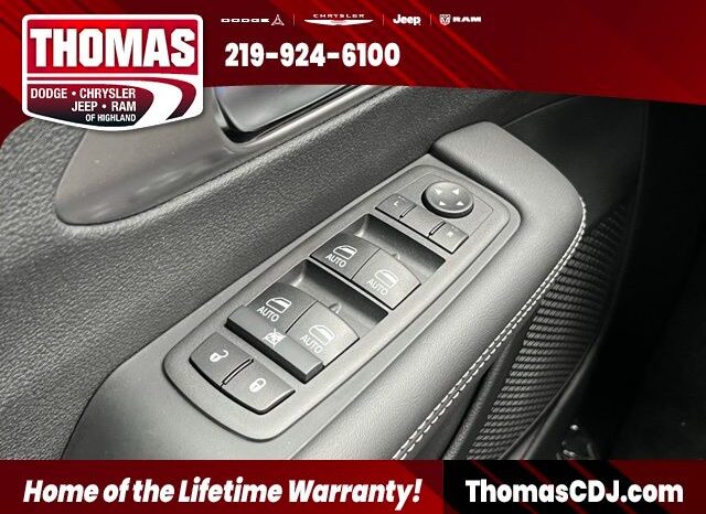 
 Chrysler Pacifica full									