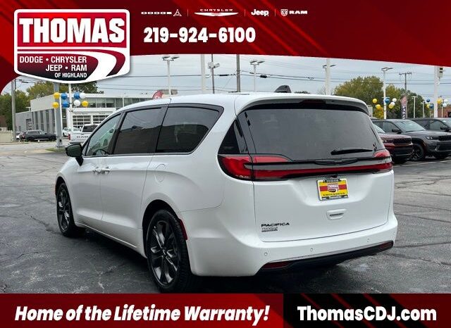 
 Chrysler Pacifica full									