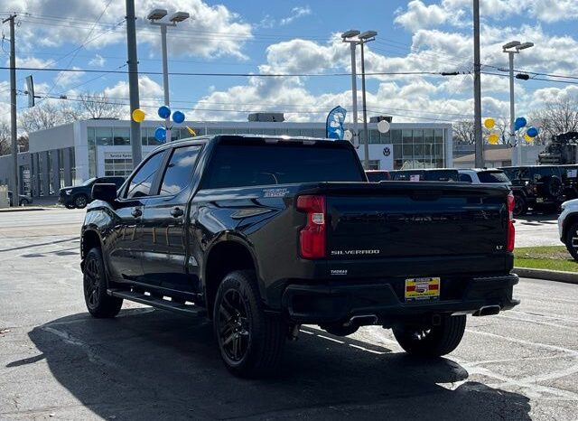 
 Chevrolet Silverado 1500 full									