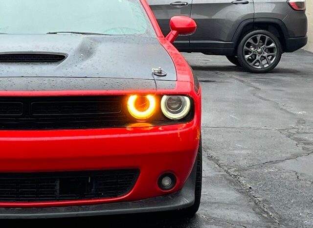 
 Dodge Challenger full									