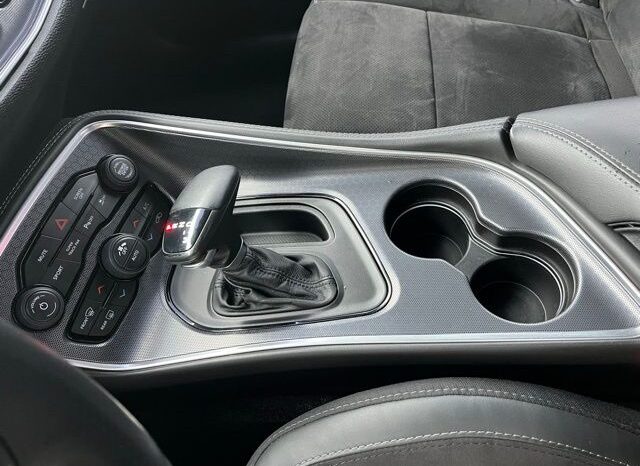 
 Dodge Challenger full									