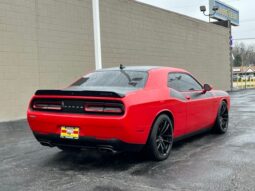 
 Dodge Challenger full									