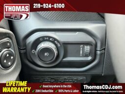
 Jeep Wrangler full									