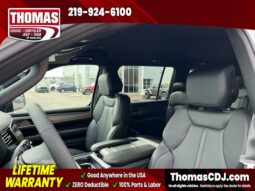 
 Jeep Grand Wagoneer full									