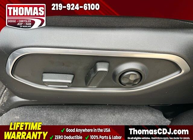 
 Jeep Grand Wagoneer full									