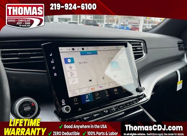 
 Jeep Grand Wagoneer full									