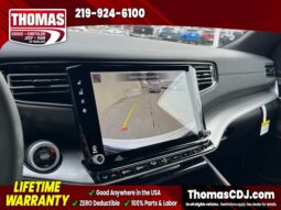 
 Jeep Grand Wagoneer full									