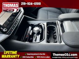 
 Jeep Grand Wagoneer full									