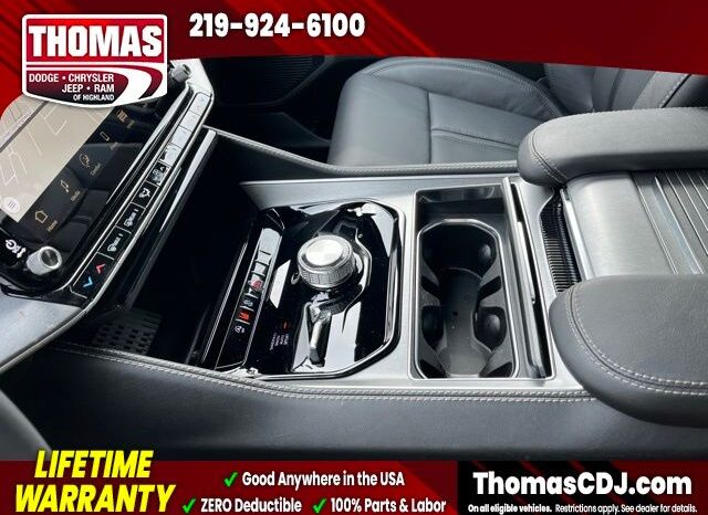 
 Jeep Grand Wagoneer full									