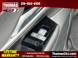 
 Jeep Grand Wagoneer full									