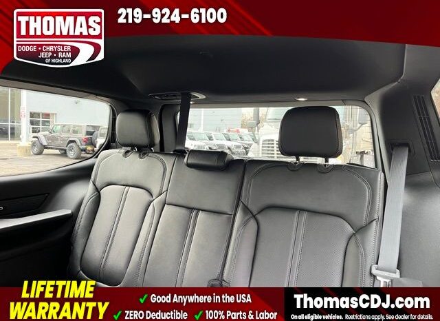 
 Jeep Grand Wagoneer full									