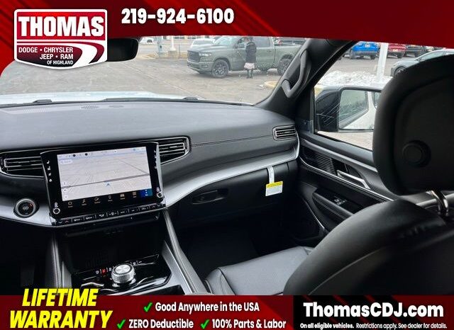 
 Jeep Grand Wagoneer full									