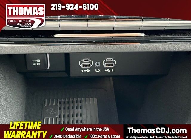 
 Jeep Grand Wagoneer full									