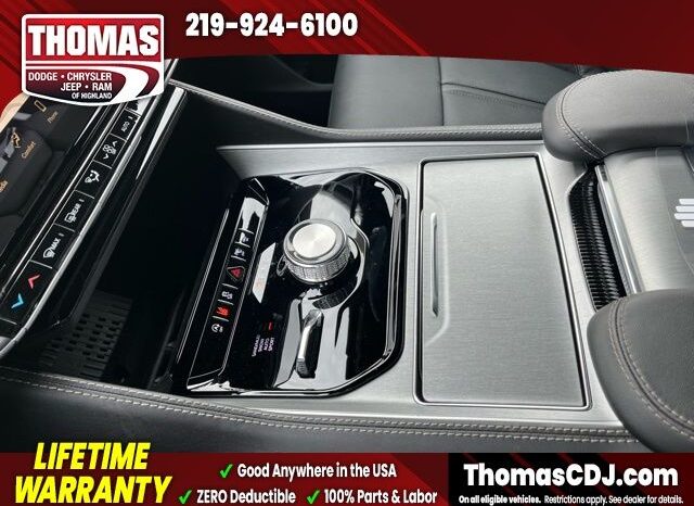 
 Jeep Grand Wagoneer full									