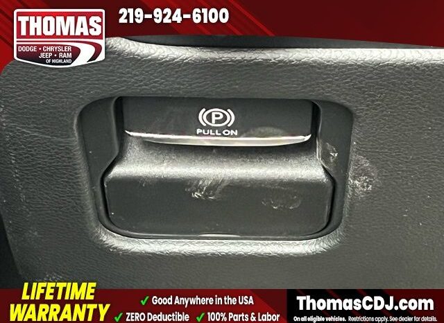 
 Jeep Grand Wagoneer full									