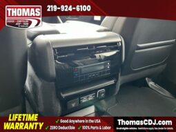 
 Jeep Grand Wagoneer full									