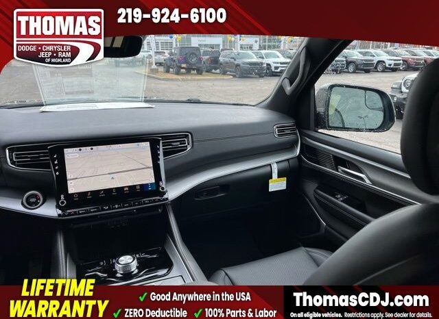 
 Jeep Grand Wagoneer full									