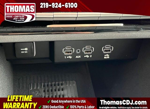 
 Jeep Grand Wagoneer full									