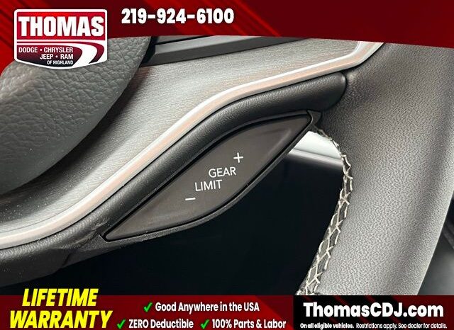 
 Jeep Grand Wagoneer full									