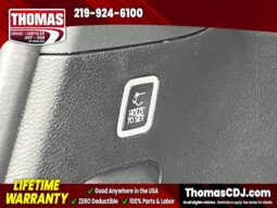 
 Jeep Grand Wagoneer full									