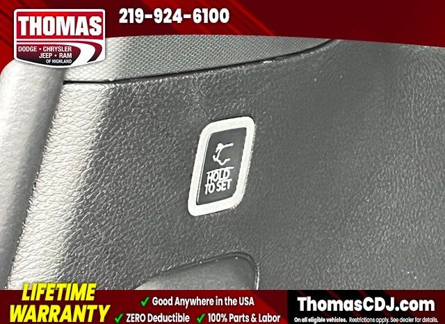 
 Jeep Grand Wagoneer full									