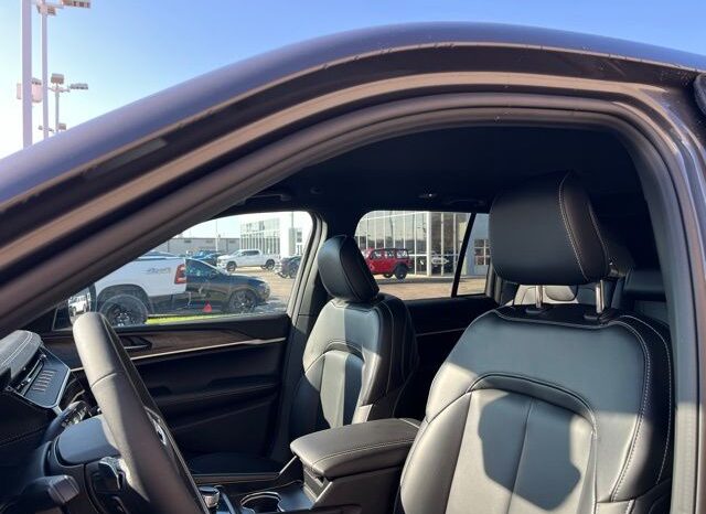 
 Jeep Grand Cherokee full									