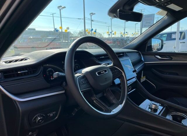 
 Jeep Grand Cherokee full									