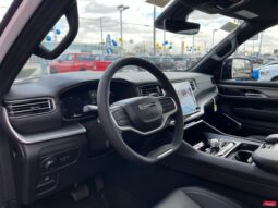 
 Jeep Grand Wagoneer full									