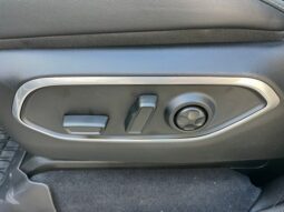 
 Jeep Grand Wagoneer full									