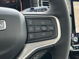 
 Jeep Grand Wagoneer full									