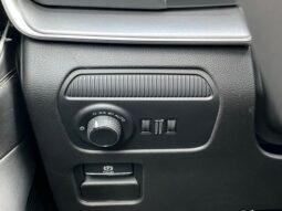 
 Jeep Grand Wagoneer full									