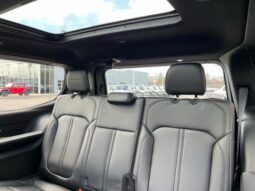 
 Jeep Grand Wagoneer full									