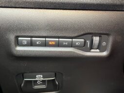 
 Jeep Cherokee full									