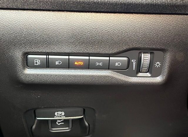 
 Jeep Cherokee full									