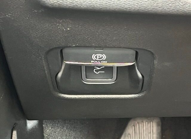 
 Jeep Cherokee full									