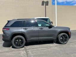 
 Jeep Grand Cherokee full									