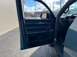 
 Jeep Grand Wagoneer full									