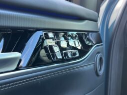 
 Jeep Grand Wagoneer full									