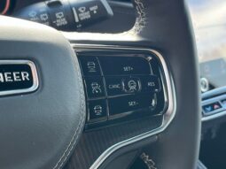 
 Jeep Grand Wagoneer full									