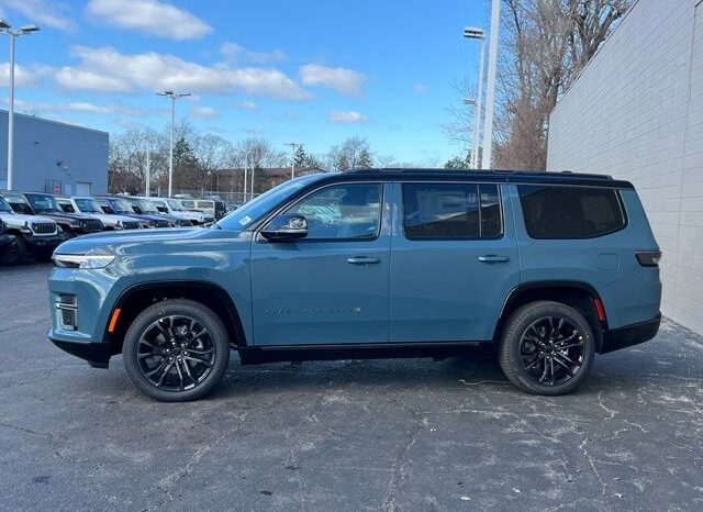 
 Jeep Grand Wagoneer full									