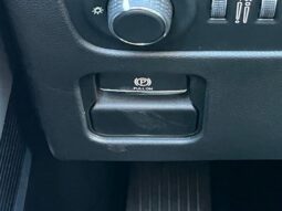 
 Jeep Grand Wagoneer full									