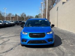 
 Chrysler Pacifica full									