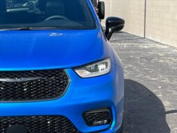 
 Chrysler Pacifica full									
