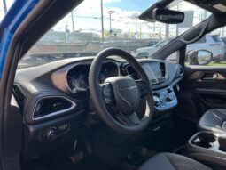 
 Chrysler Pacifica full									